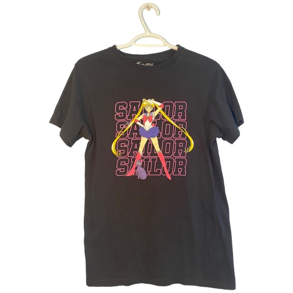 Sailor Moon Short Sleeve Graphic T-Shirt - Picture 1 of 4